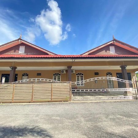 Family Homestay Kuala Terengganu Eksteriør billede