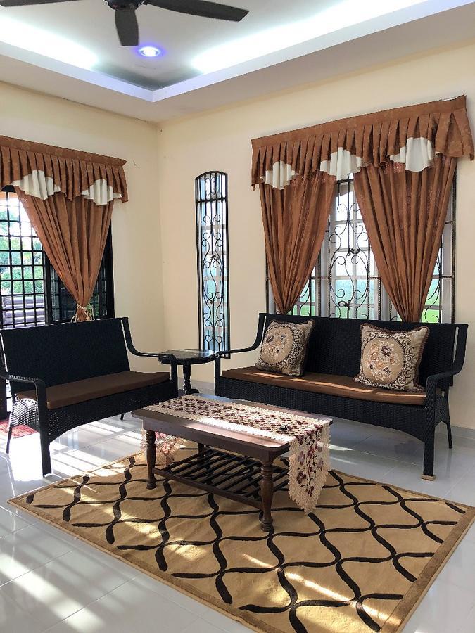 Family Homestay Kuala Terengganu Eksteriør billede